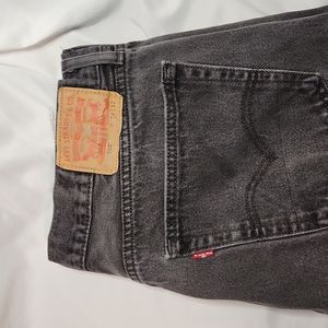 Faded black Levi's 505